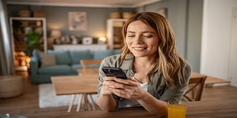 4K Phones